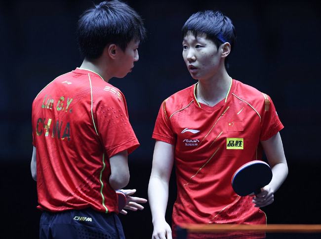 与戈德温的 与戈德温的